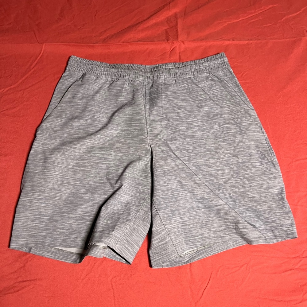 Lululemon Pace Breaker 7” Liner-less Short